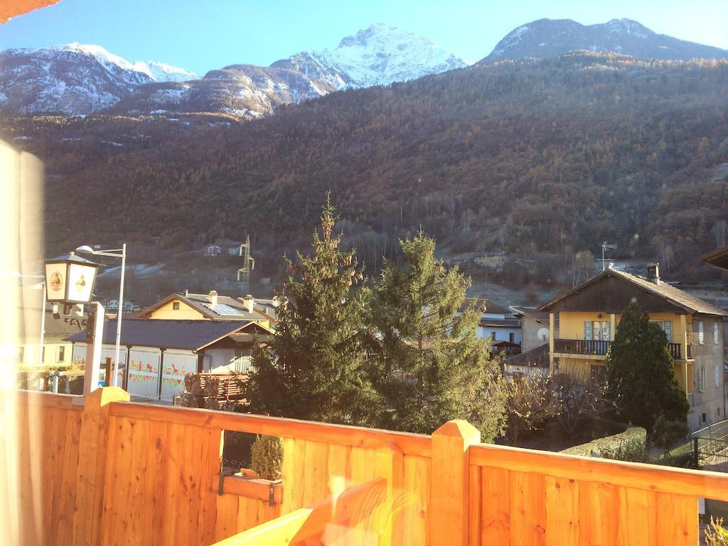 Sottosopra Alps Apartments & Rooms Charvensod Екстер'єр фото