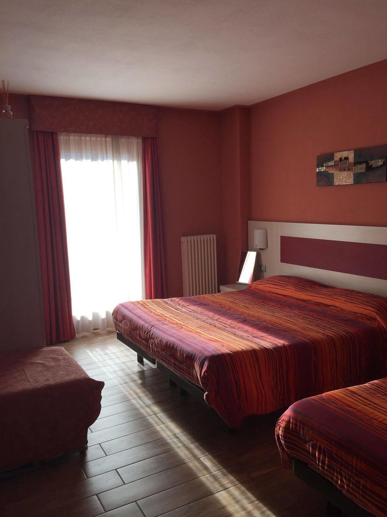 Sottosopra Alps Apartments & Rooms Charvensod Екстер'єр фото