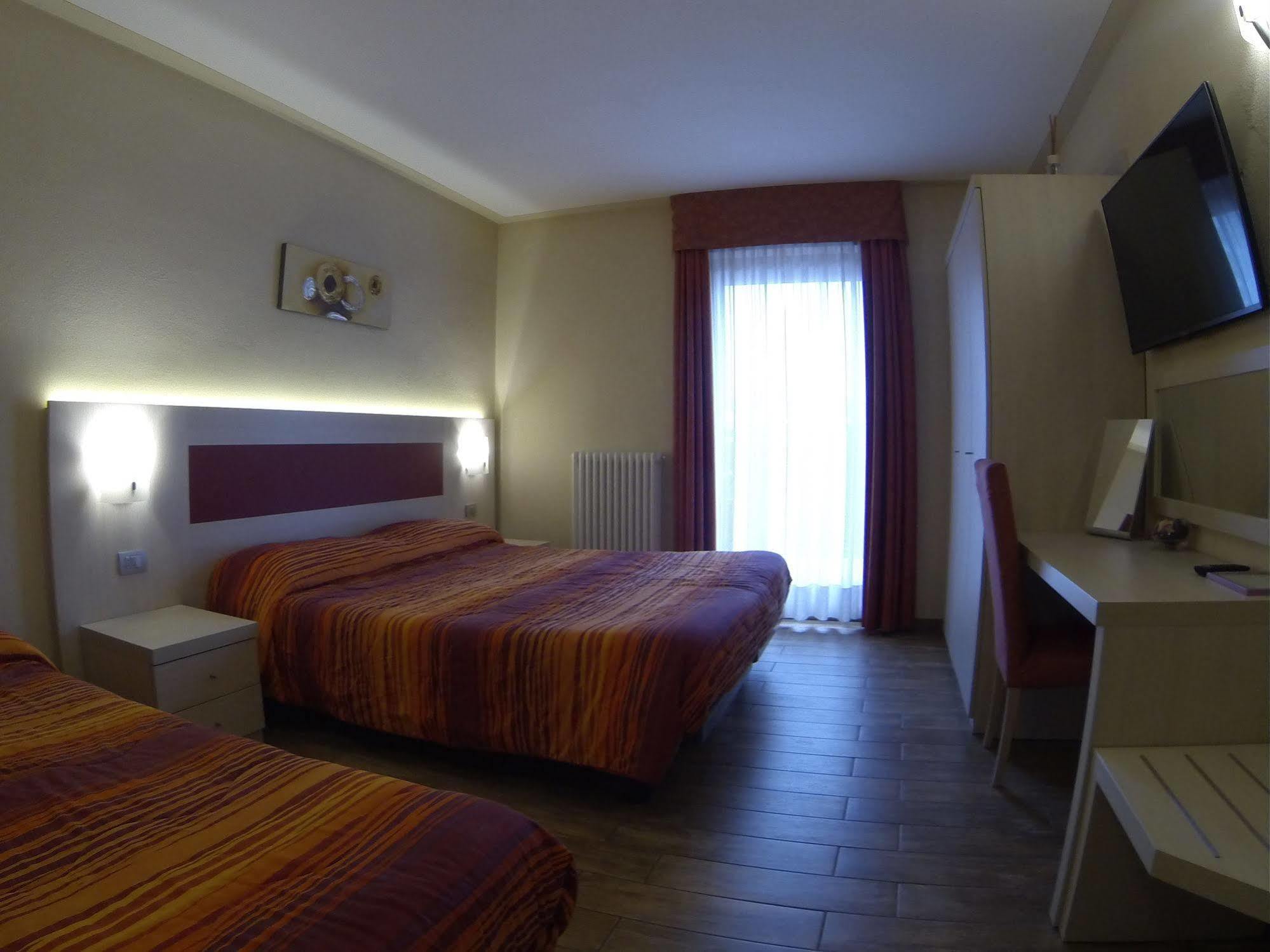 Sottosopra Alps Apartments & Rooms Charvensod Екстер'єр фото