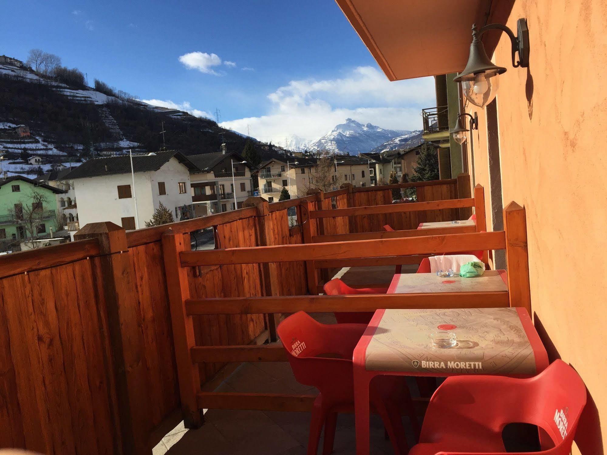 Sottosopra Alps Apartments & Rooms Charvensod Екстер'єр фото